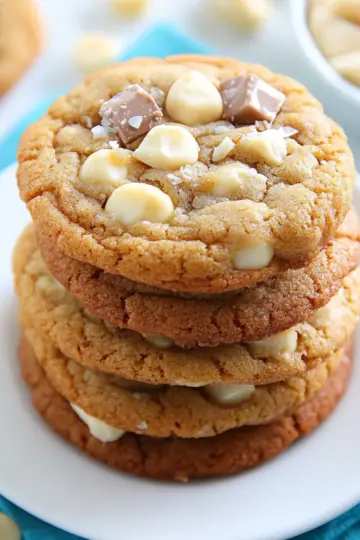 Brown Butter White Chocolate Macadamia Nut Cookies